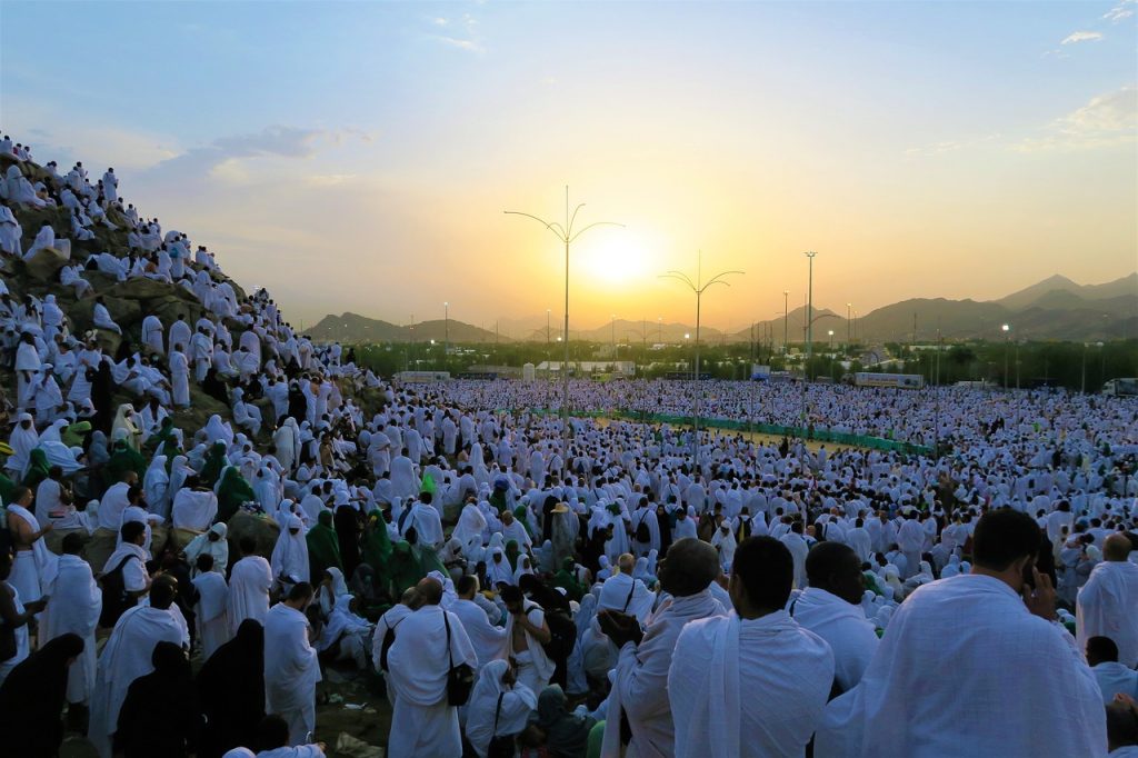 Suasana haji saat wukuf di Padang Arafah
